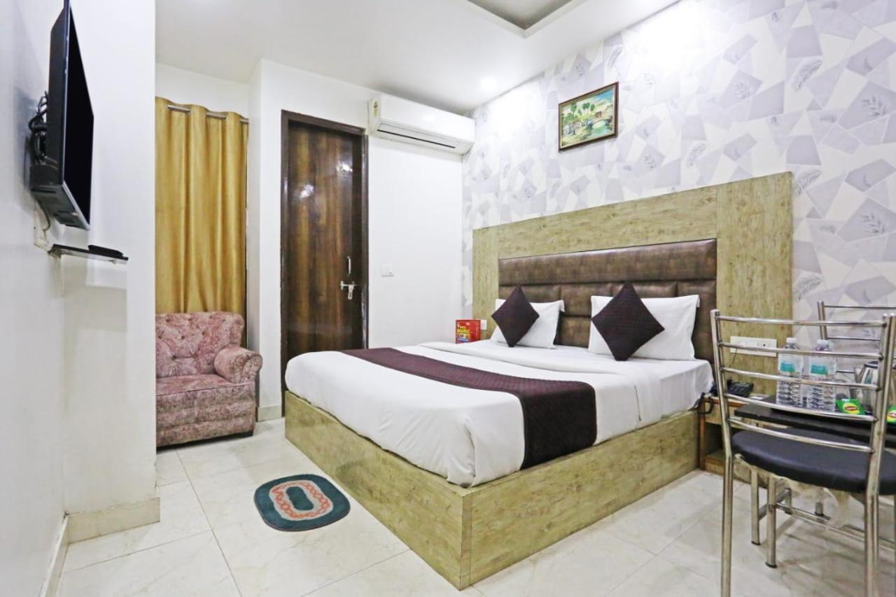 Hotel Broadway Near Delhi Airport Neu-Delhi Exterior foto